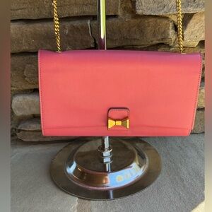 Chloe Pink and Gold Crossbody Bag with Elegant Chain Detail